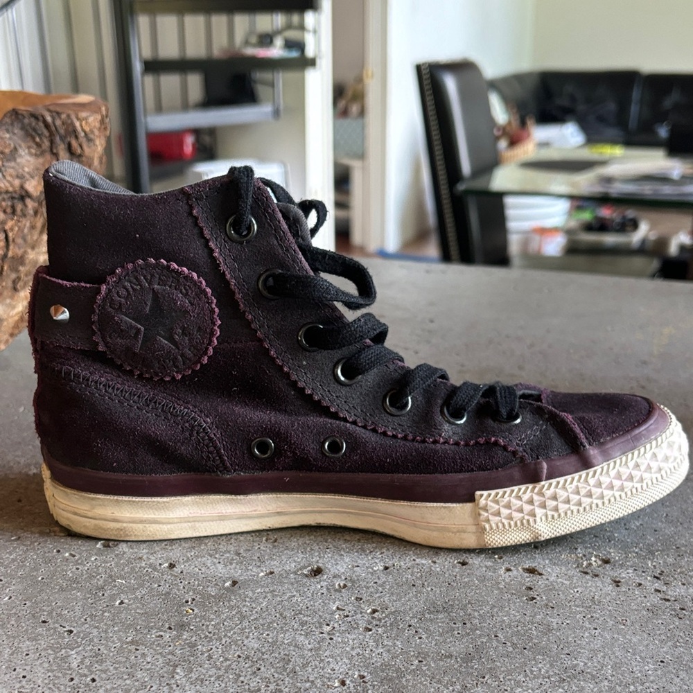 High-Top Black and Purple Women's Sneakers - like new